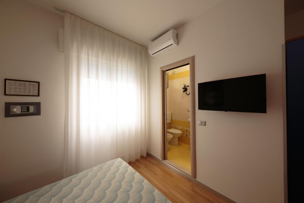 Hotel Riviera Каорле Екстер'єр фото