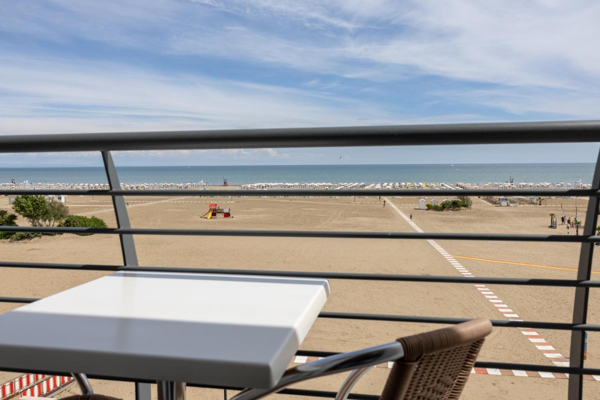 Hotel Riviera Каорле Екстер'єр фото