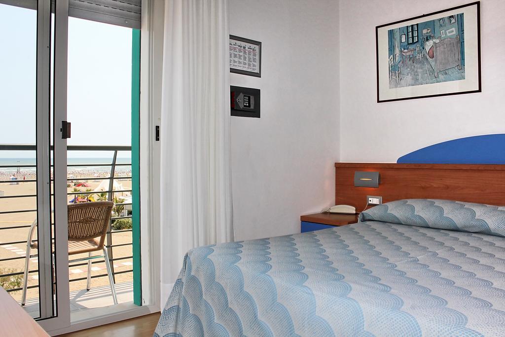 Hotel Riviera Каорле Екстер'єр фото